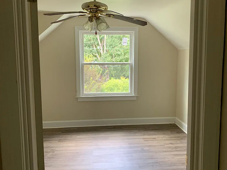 1116 Springview Dr — Photo 12