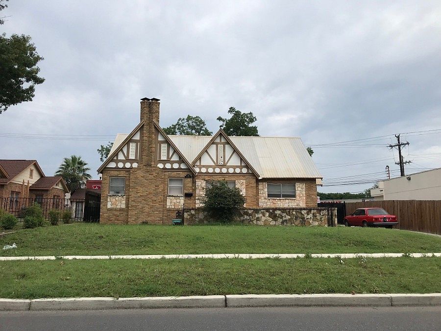 1st image of 119 Club Dr