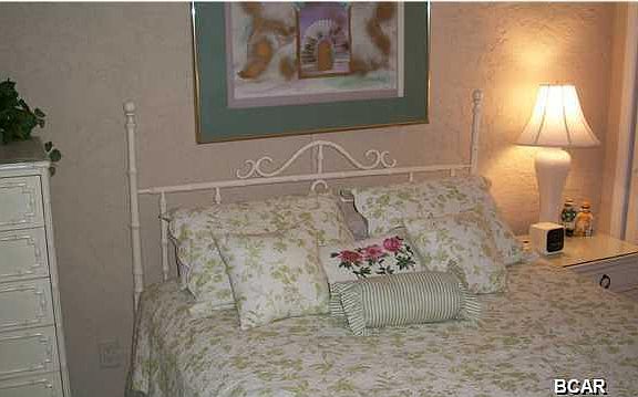 4th image of 8727 Thomas Dr Unit B14