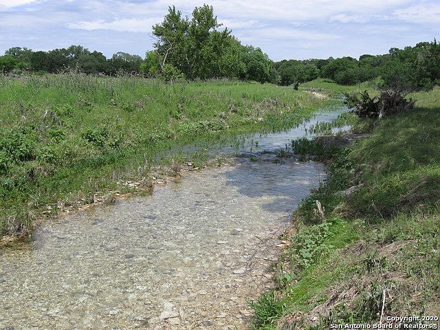 1st image of 1043 Fm 3351