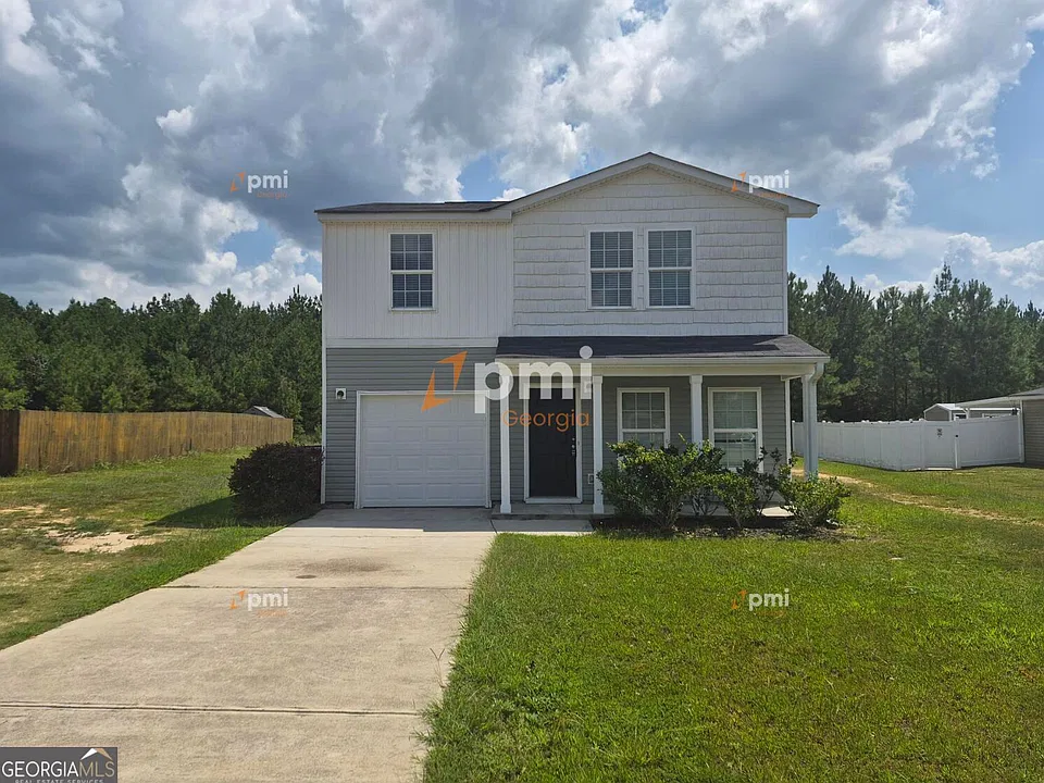 712 Maddux Dr