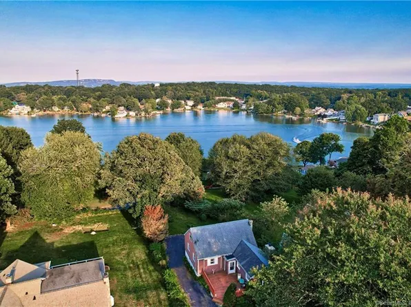 123 Farview Avenue, Wolcott, CT 06716