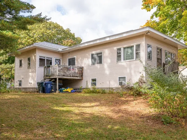 408 Sladen St, Dracut, MA 01826