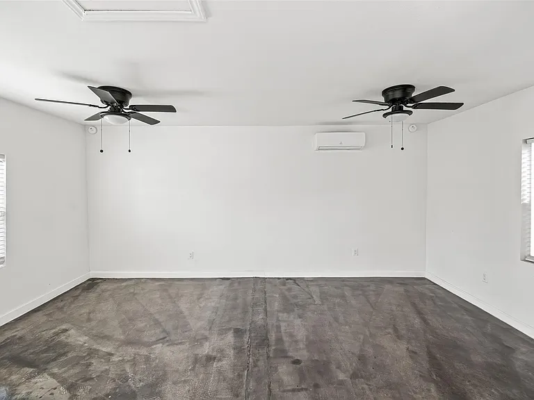 7303 Market St — Photo 12