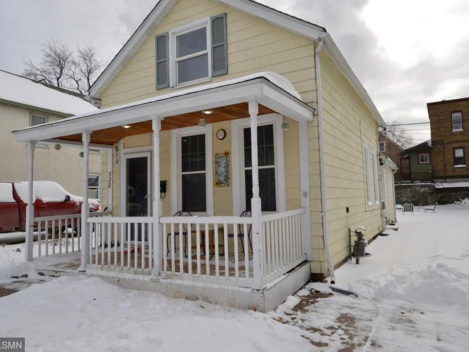 1st image of 328 Superior St