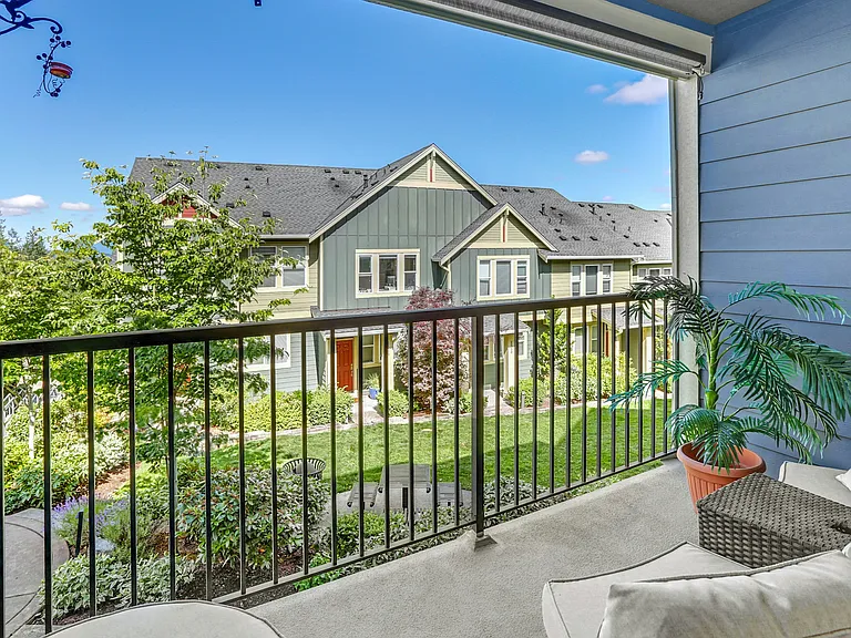 2523 NE Mulberry Walk — Photo 14