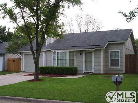 1st image of 5524 Bainbridge Dr