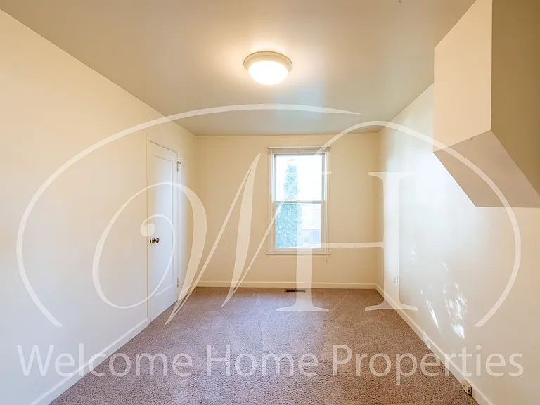 120 SE 2nd St — Photo 13