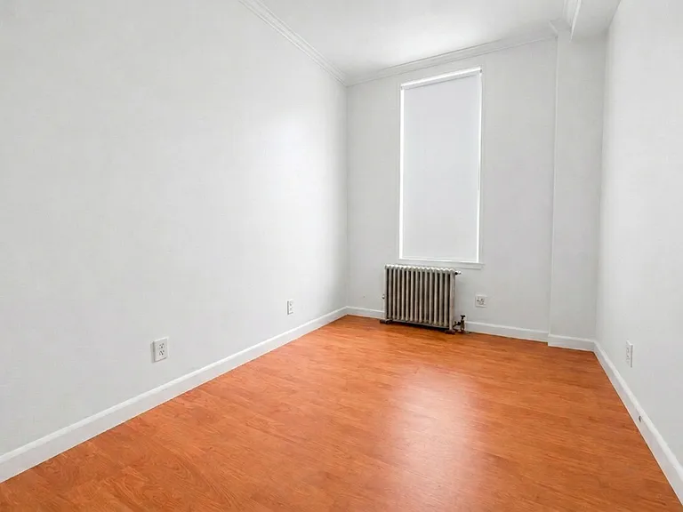 80 Vanderveer St #1 — Photo 8