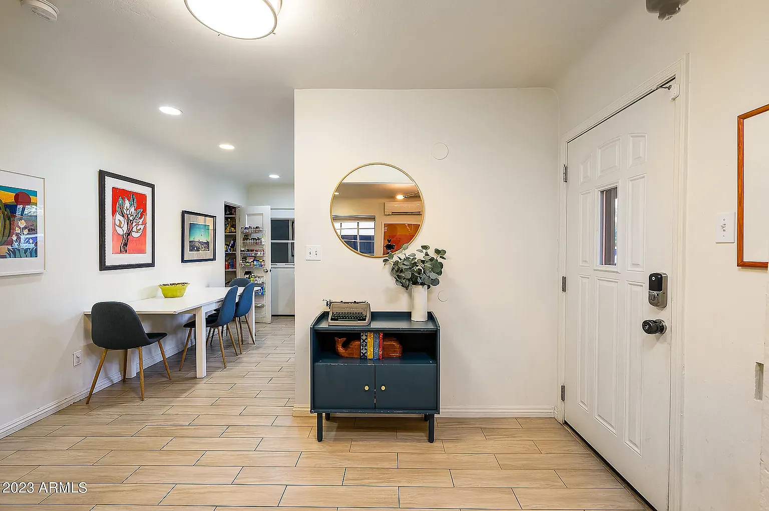 2 bed, 1120 sqft, $2,595 — Photo 4