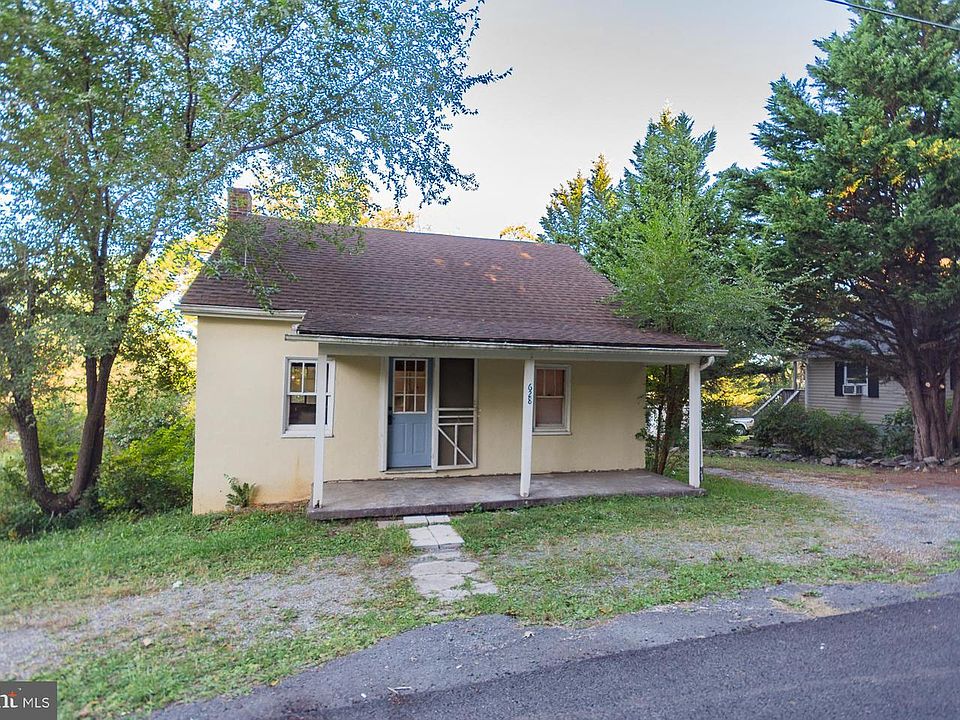 1st image of 628 Brownville Ln