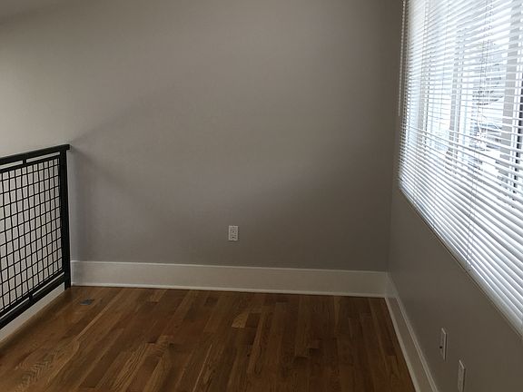 5th image of 493 Haight St #310