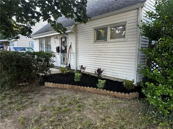 4855 Burkhardt Rd, Dayton, OH 45431