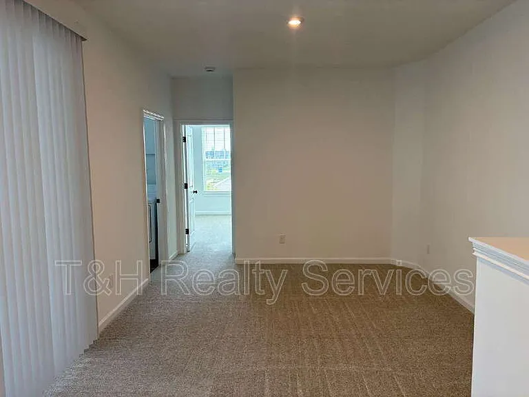 5790 Arcade Blvd — Photo 14