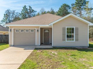 3177 Chestnut St, Crestview, FL 32539