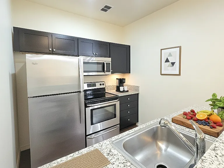 J0442 - Provi — Photo 20