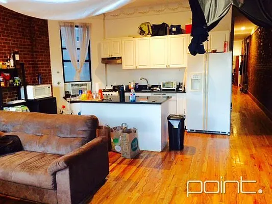 Rented by Point NYC | media 16