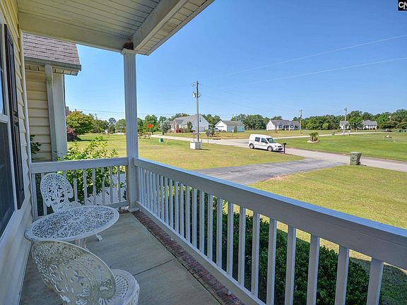 4th image of 104 Blythewood Point Dr