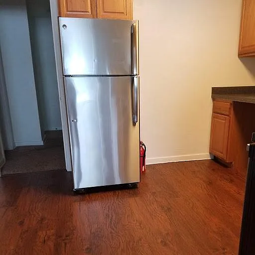 1 bed, 925 sqft, $1,550 — Photo 2