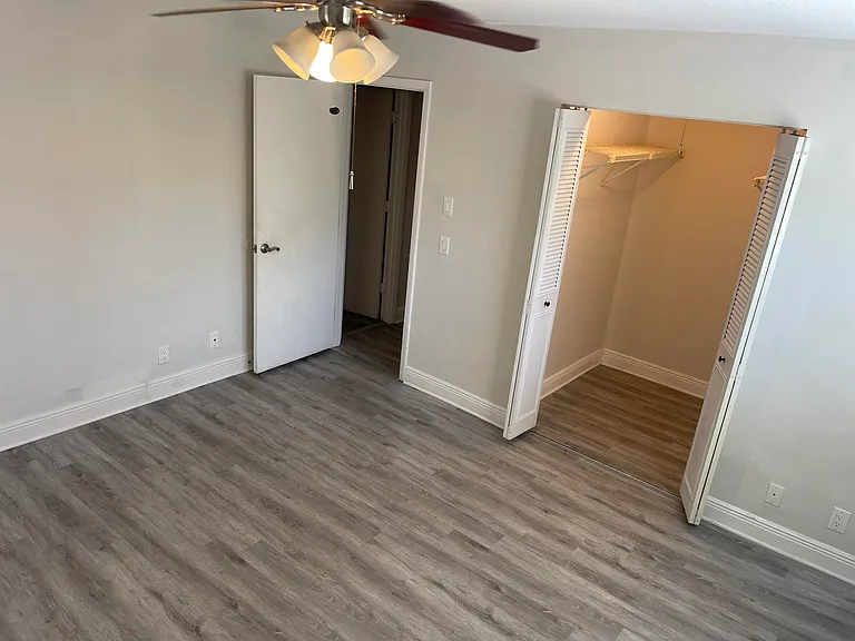 9073 SE Hobe Ridge Ave — Photo 3