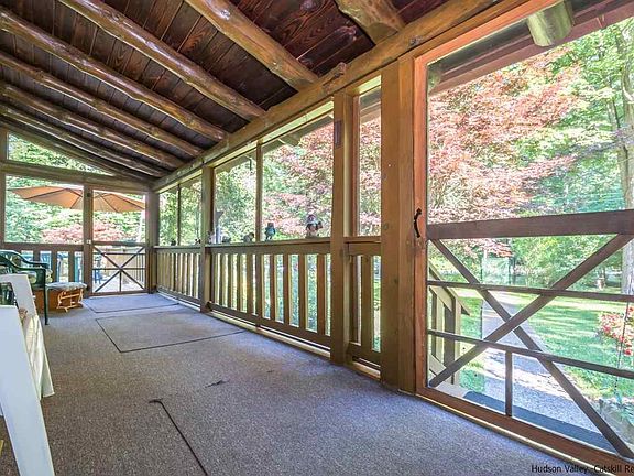 3rd image of 23 Park Dr