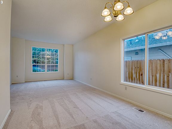 5th image of 8109 NE 100th St