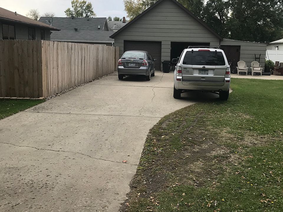 515 2nd St NE, Fosston, MN 56542 Zillow