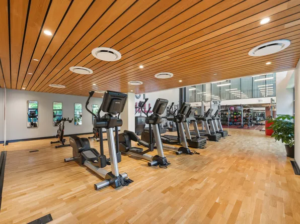 547 West 47th Street image 23 of 29