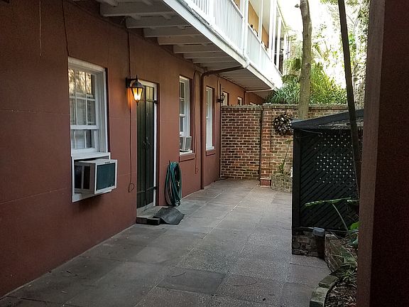 5th image of 1125 Royal St
