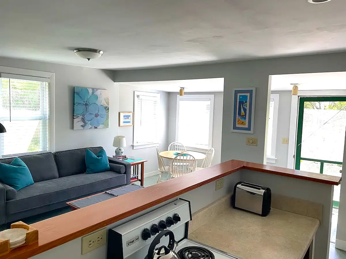 1 bed, 500 sqft, $1,800 — Photo 2