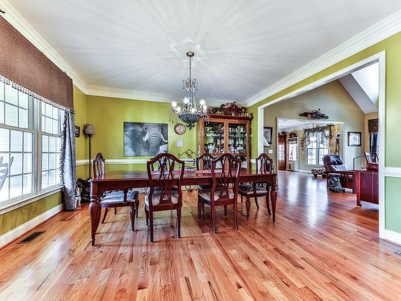 3rd image of 1801 Worley Rd