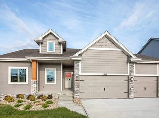 13506 S 51st St, Papillion, NE 68133
