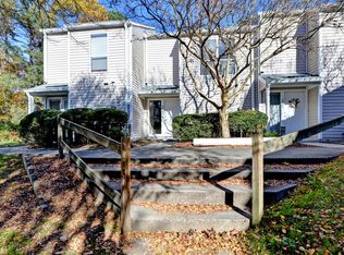 4043 Midlands Rd, Williamsburg, VA 23188