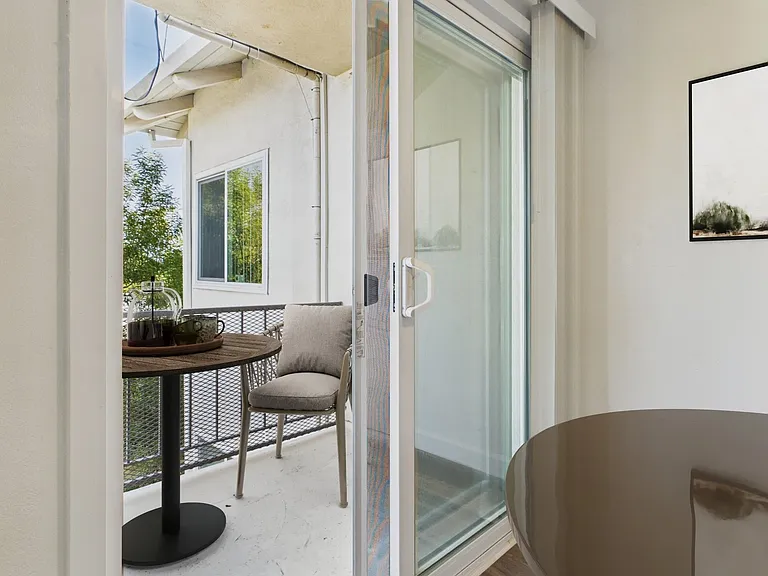 The Montecito — Photo 31