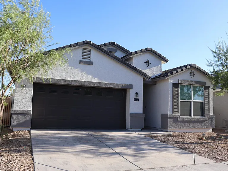 4451 W Beautiful Ln — Photo 2