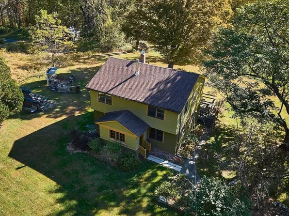 362 Kennedy Rd, Leeds, MA 01053