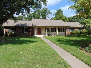 301 E Heritage Dr, Farragut, TN 37934