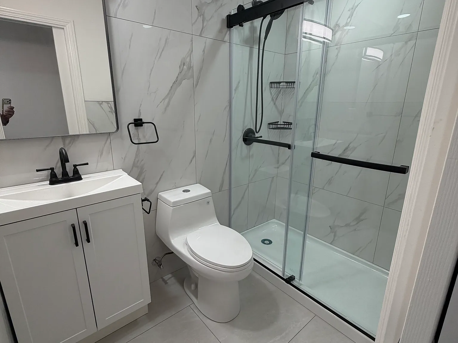 1 bed, 420 sqft, $2,500 — Photo 4