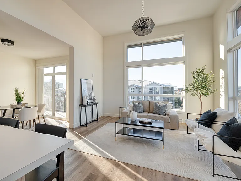 45639 Spadina Ave #208 — Photo 11