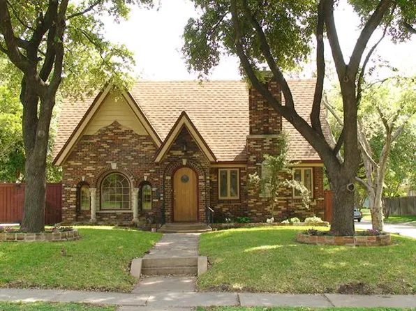 5602 McCommas Blvd, Dallas, TX 75206