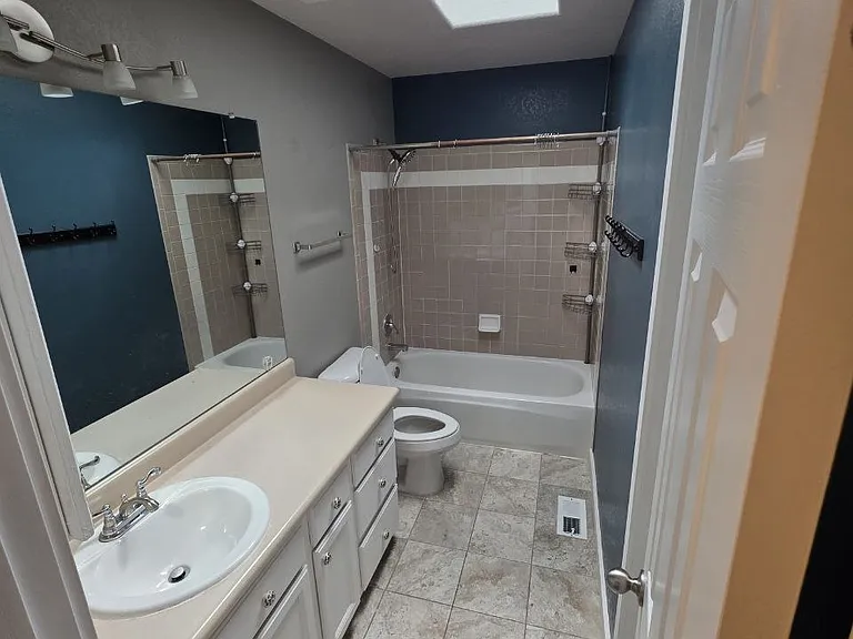 13389 Mariposa Ct — Photo 5