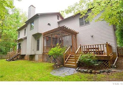 2nd image of 8 Danforth Pl