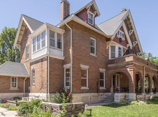 2929 W Highland Blvd, Milwaukee, WI 53208