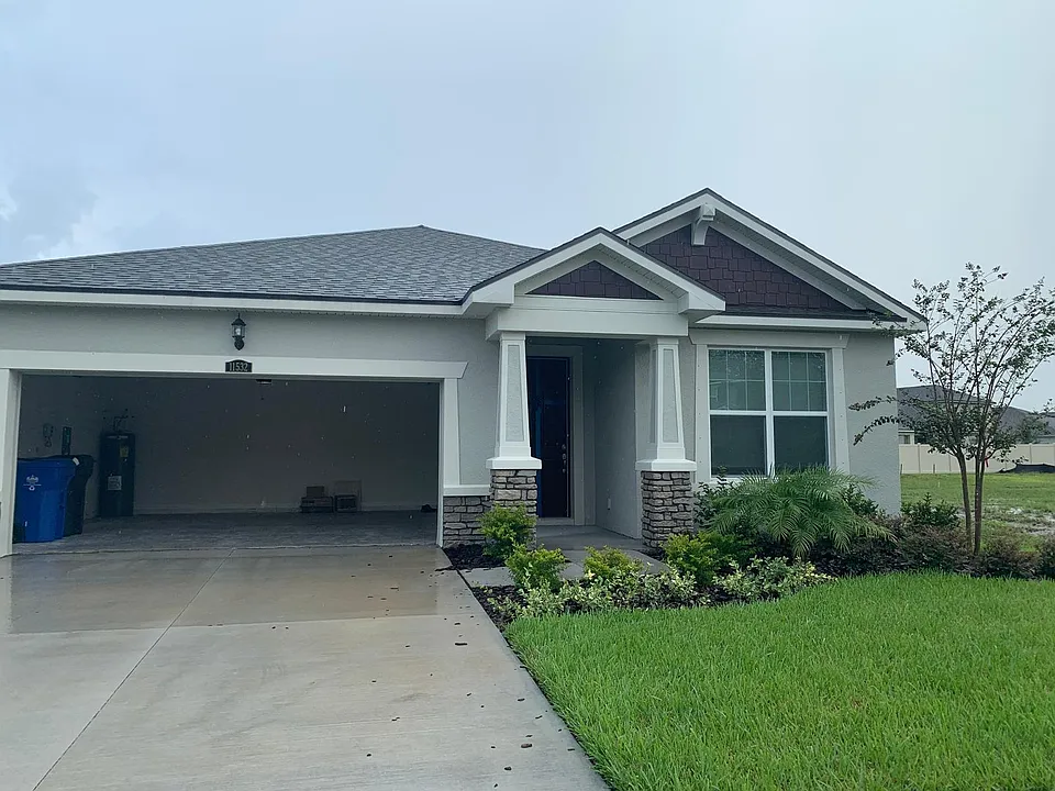 11532 Cedar Valley Dr
