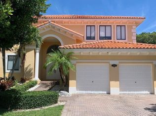 18951 SW 74th Ave, Cutler Bay, FL 33157