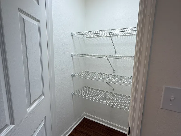 2336 Merrigan Pl — Photo 33