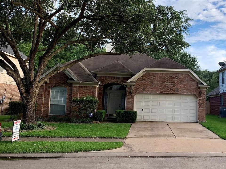 1st image of 19639 Heritage Elm Ct