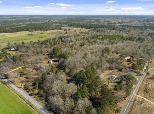 276 W Seneca Rd, Lumberton, MS 39455