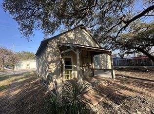 9830 Fm 621, Martindale, TX 78655