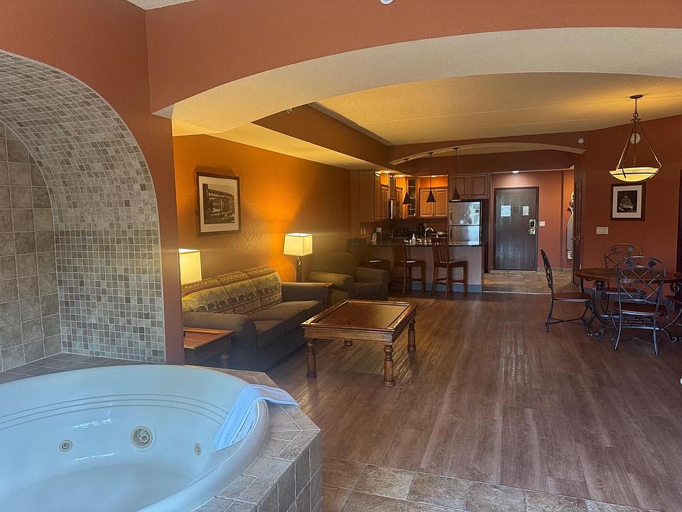 1st image of 2411 RIVER Road #2323